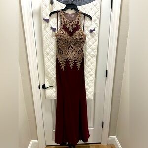 Xscape evening dress